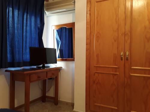 Imagen de la habitación del Hostal Miguel. Foto 4