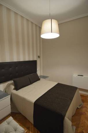 Imagen de la habitación del Hostal Milan, Gran Vía. Foto 8