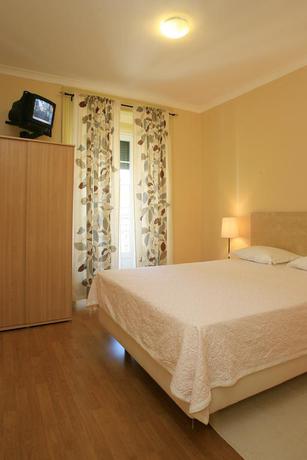 Imagen de la habitación del Hostal Milanesa. Foto 13