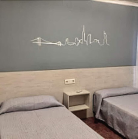 Imagen de la habitación del Hostal Millan, Segorbe. Foto 14