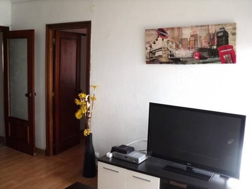 Imagen de la habitación del Hostal Mimosa, Santander. Foto 7