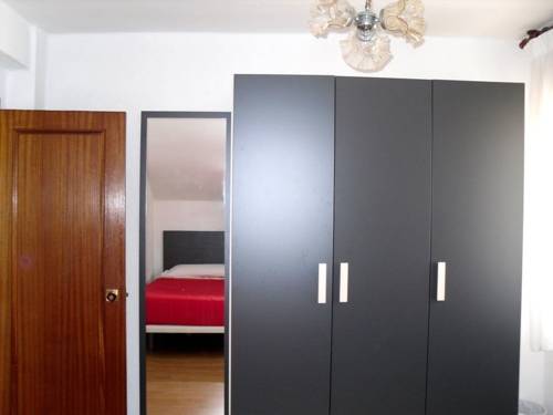 Imagen de la habitación del Hostal Mimosa, Santander. Foto 8