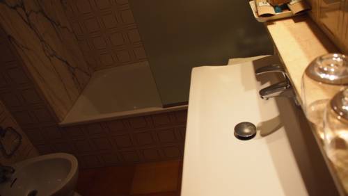 Imagen de la habitación del Hostal Miryam. Foto 8