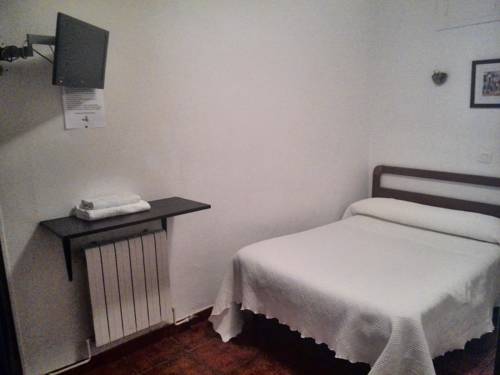 Imagen de la habitación del Hostal Mónaco, Valladolid. Foto 13