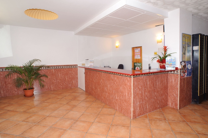 Imagen de los interiores del Hostal Montaña, San Antonio [Centro]. Foto 6