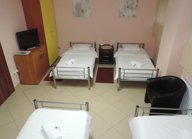 Imagen general del Hostal Monte Carlo Palace Rooms. Foto 11