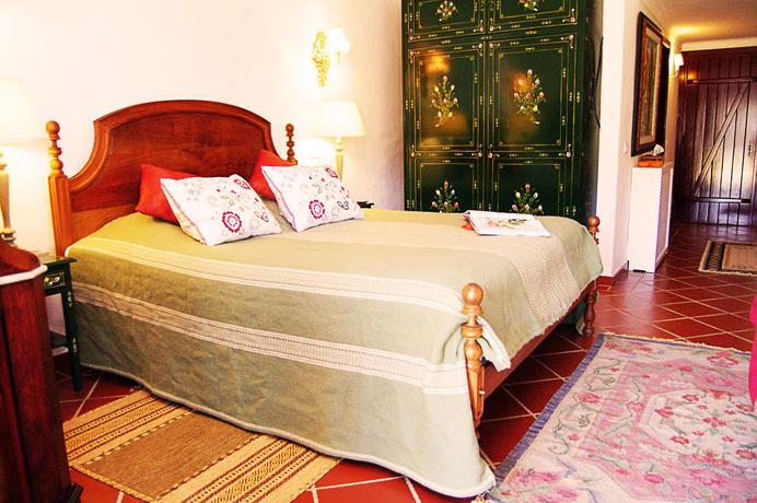 Imagen general del Hostal Monte Do Laranjal. Foto 5