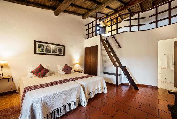Imagen general del Hostal Monte Do Serrado De Baixo. Foto 14