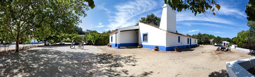 Imagen general del Hostal Monte Do Serrado De Baixo. Foto 16