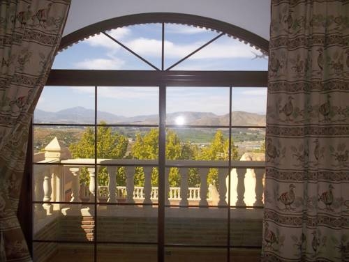 Imagen general del Hostal Monteolivos, Cártama. Foto 4