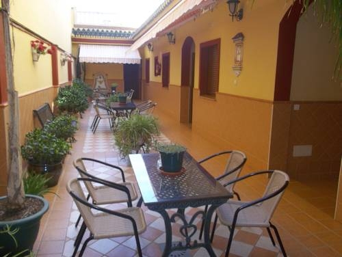 Imagen general del Hostal Monteolivos, Cártama. Foto 6