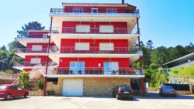 Imagen general del Hostal Montreal, Outes. Foto 2