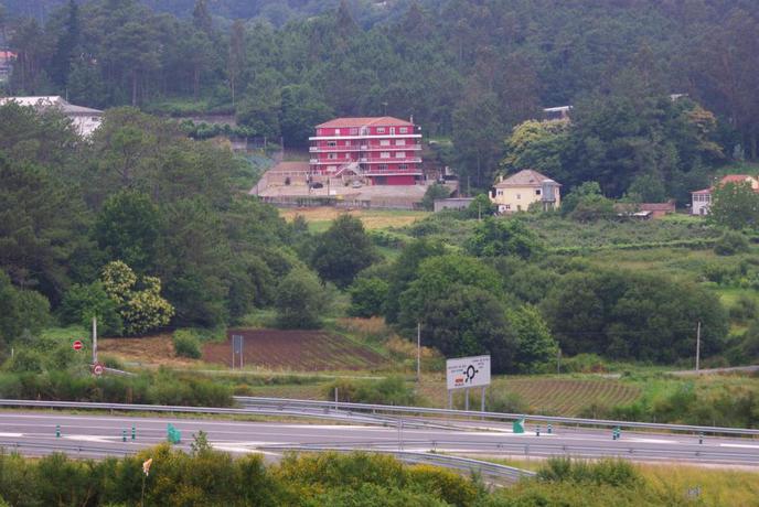 Imagen general del Hostal Montreal, Outes. Foto 9