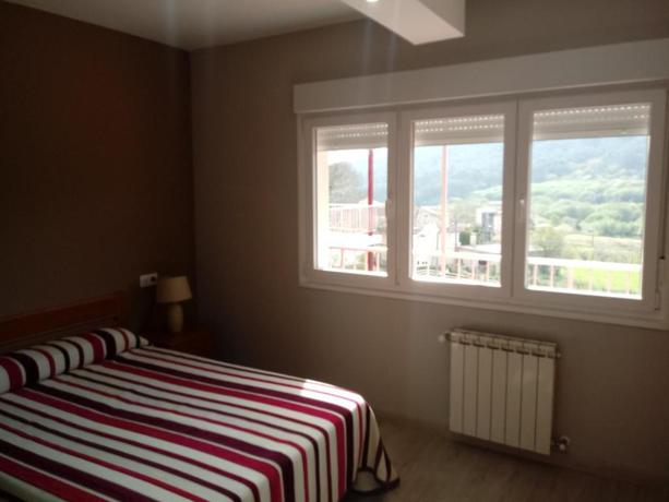 Imagen general del Hostal Montreal, Outes. Foto 11