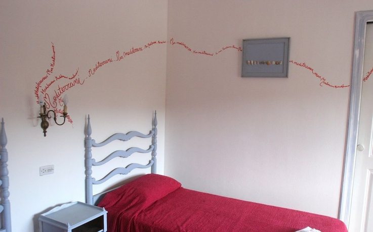 Imagen de la habitación del Hostal Montsoliu. Foto 5