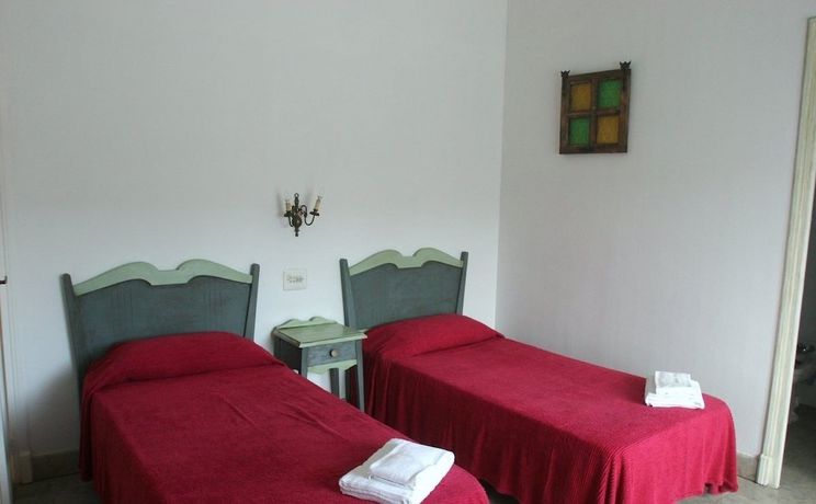 Imagen de la habitación del Hostal Montsoliu. Foto 6
