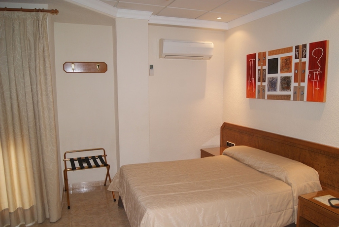 Imagen de la habitación del Hostal Moreno. Foto 6