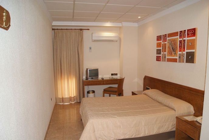 Imagen de la habitación del Hostal Moreno. Foto 7