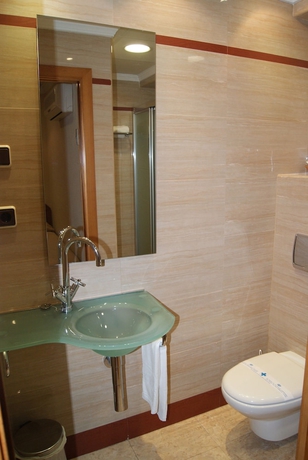 Imagen de la habitación del Hostal Moreno, Valencia Provincia. Foto 12