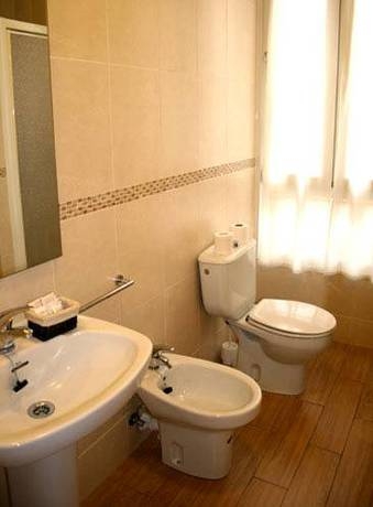 Imagen general del Hostal Musika Plaza Pentsioa. Foto 6