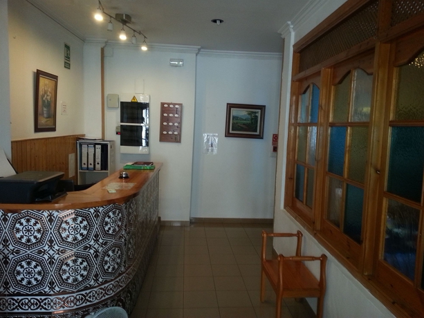 Imagen de los interiores del Hostal Naim Guest House Nerja. Foto 10