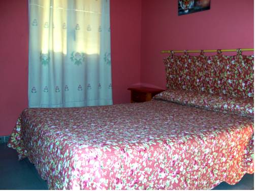 Imagen de la habitación del Hostal Narbona. Foto 6