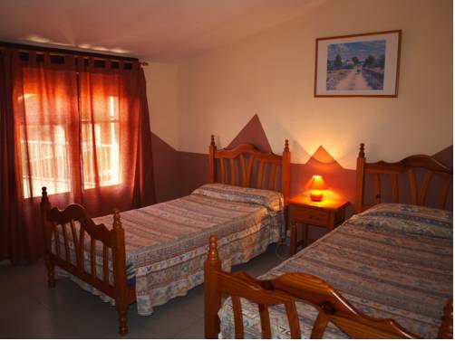 Imagen de la habitación del Hostal Narbona. Foto 8