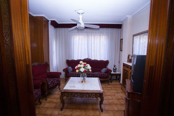 Imagen de la habitación del Hostal Navarra, Zaragoza. Foto 11