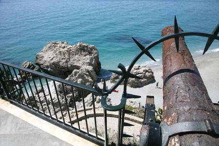 Imagen general del Hostal Nerjasol. Foto 5