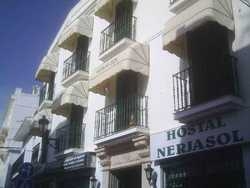 Imagen general del Hostal Nerjasol. Foto 13