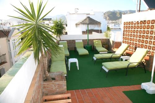 Imagen general del Hostal Nerjasol. Foto 8