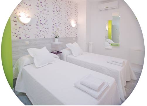 Imagen general del Hostal Nersan. Foto 11