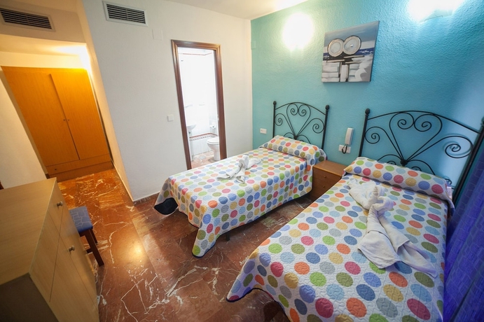 Imagen de la habitación del Hostal Nevot. Foto 9