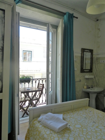 Imagen de la habitación del Hostal New Aljubarrota Guest House. Foto 6