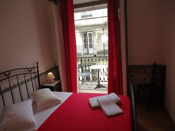 Imagen de la habitación del Hostal New Aljubarrota Guest House. Foto 8