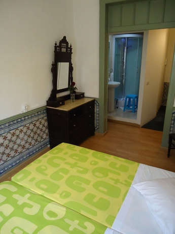 Imagen de la habitación del Hostal New Aljubarrota Guest House. Foto 9