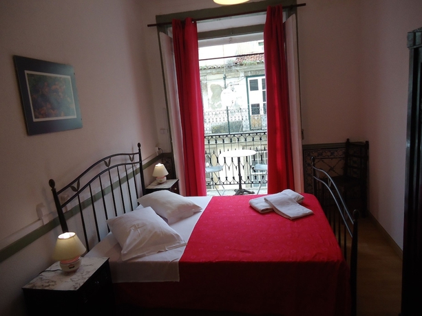 Imagen de la habitación del Hostal New Aljubarrota Guest House. Foto 14