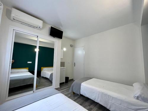 Imagen general del Hostal New Click & Room. Foto 2