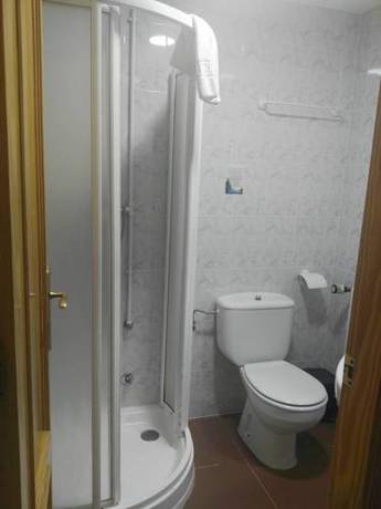 Imagen de la habitación del Hostal Nilo, Albacete Provincia. Foto 8