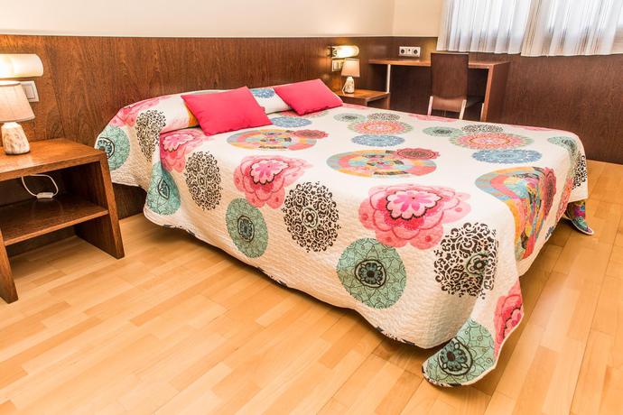 Imagen general del Hostal Nirvana, Ponferrada. Foto 12