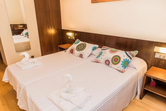 Imagen general del Hostal Nirvana, Ponferrada. Foto 13