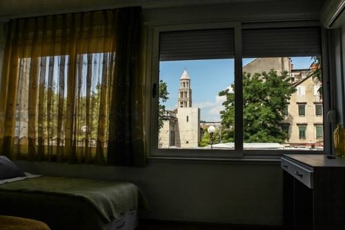 Imagen general del Hostal Nirvana Rooms Split. Foto 2