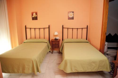 Imagen de la habitación del Hostal Niza, MOGUER. Foto 13