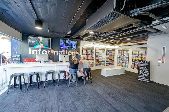 Imagen de los interiores del Hostal Nomads Queenstown Backpackers. Foto 18