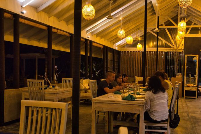 Imagen del bar/restaurante del Hostal Noomoo Grand and Spa. Foto 7