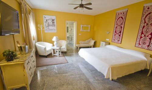 Imagen general del Hostal Nueva Andalucia. Foto 5