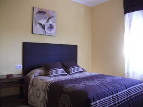 Imagen de la habitación del Hostal Nuevo Alonso. Foto 4