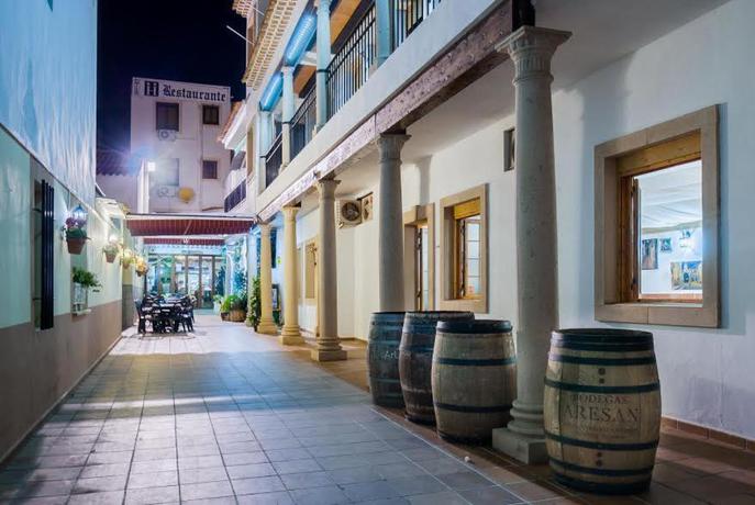 Imagen general del Hostal Nuevo Milán I. Foto 6