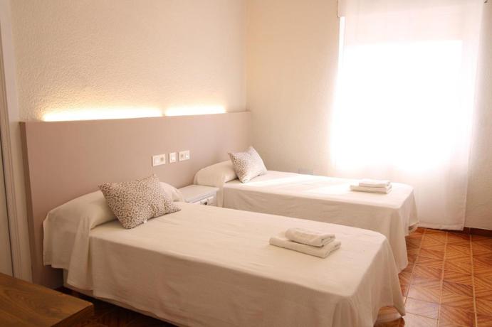 Imagen de la habitación del Hostal Nuevo Tropical. Foto 4