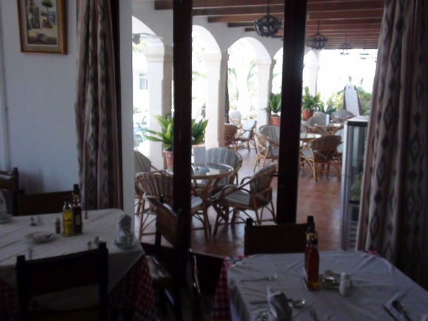 Imagen general del Hostal Oasis D'or. Foto 11